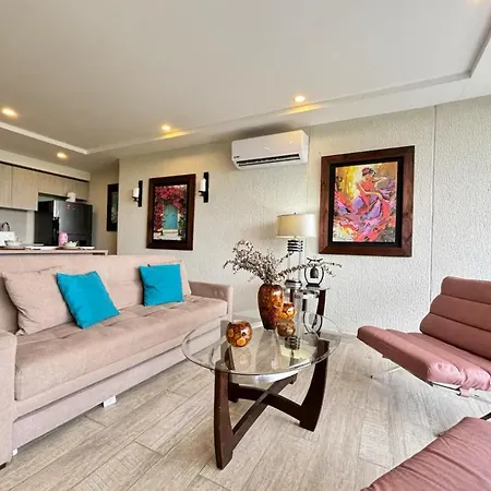 Apartamento 1 Bedroom Luxury With Private Jaccuzi