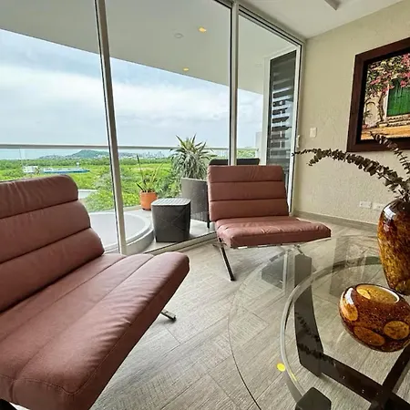 1 Bedroom Luxury With Private Jaccuzi *